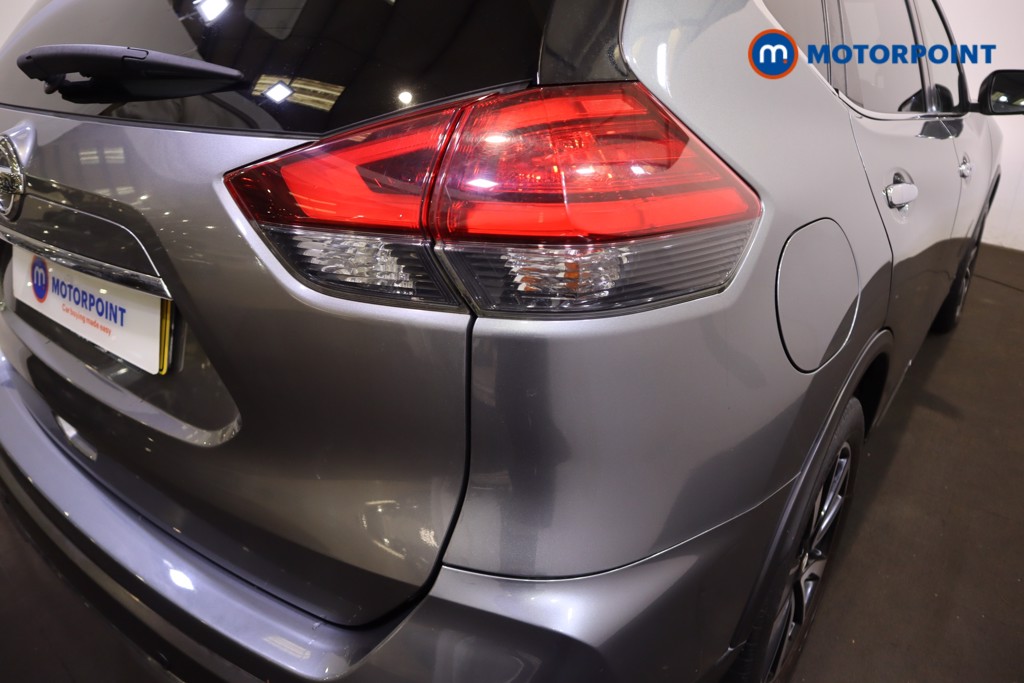 Nissan X-Trail Tekna Manual Diesel SUV - Stock Number (1604593) - 28th supplementary image
