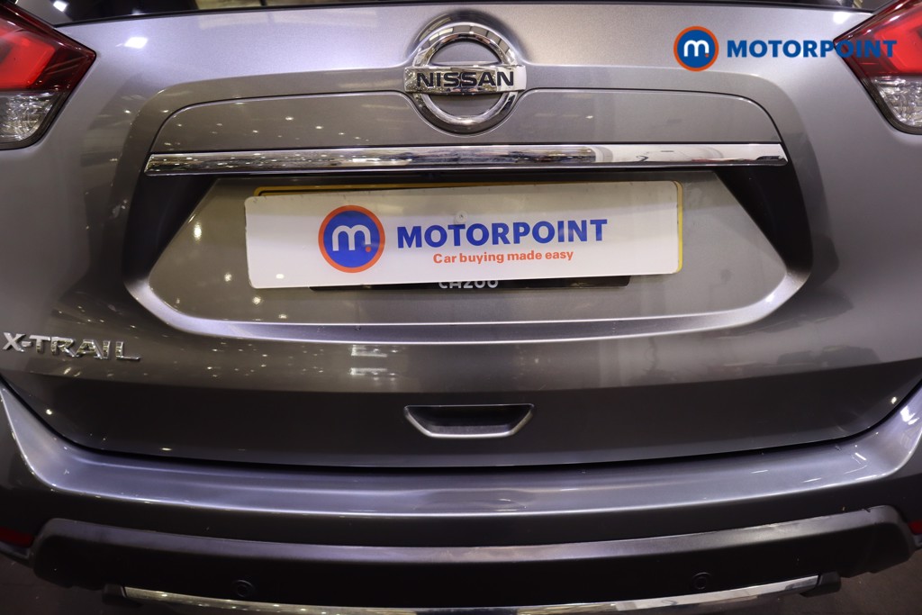 Nissan X-Trail Tekna Manual Diesel SUV - Stock Number (1604593) - 30th supplementary image