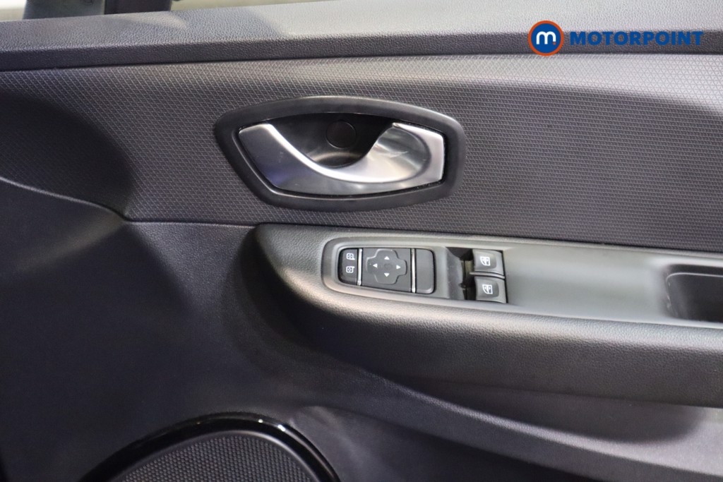 Renault Clio Dynamique Nav Manual Petrol Hatchback - Stock Number (1604640) - 10th supplementary image