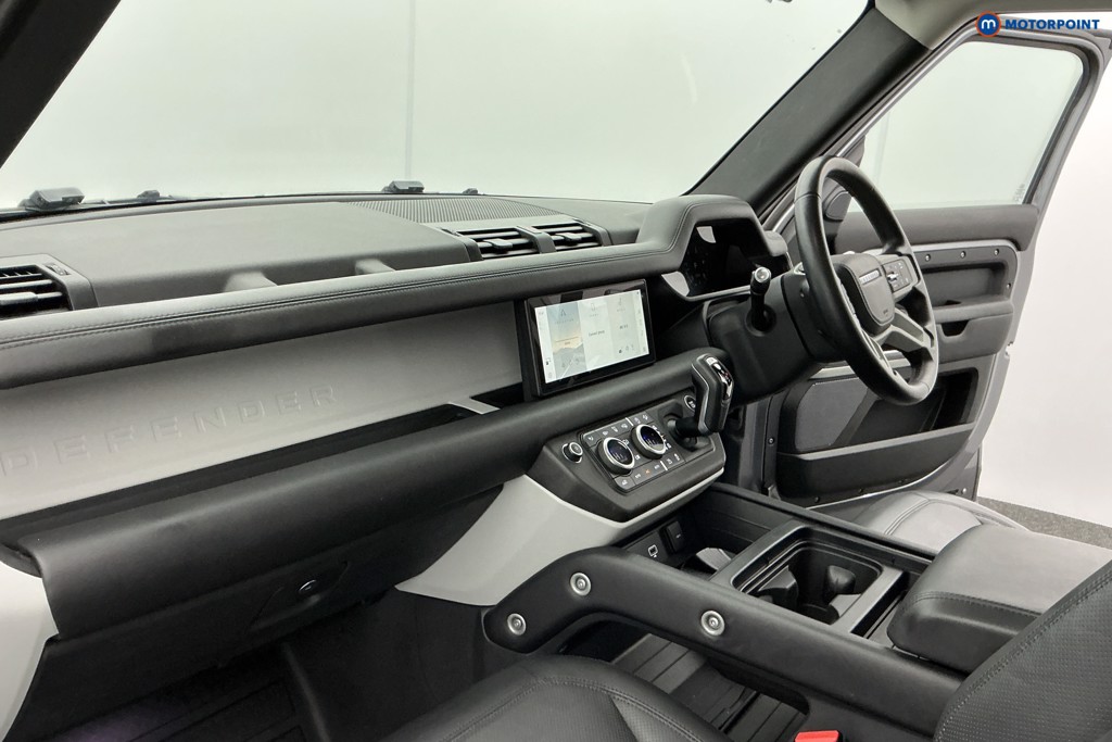 Land Rover Defender HSE Automatic Diesel SUV - Stock Number (1604864) - 9th supplementary image