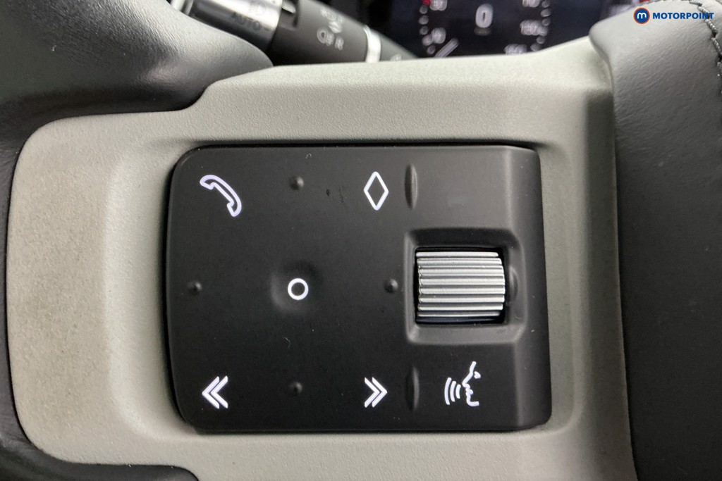 Land Rover Defender HSE Automatic Diesel SUV - Stock Number (1604864) - 23rd supplementary image