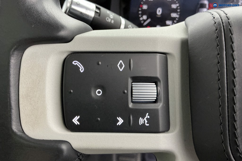 Land Rover Defender HSE Automatic Diesel SUV - Stock Number (1604864) - 24th supplementary image