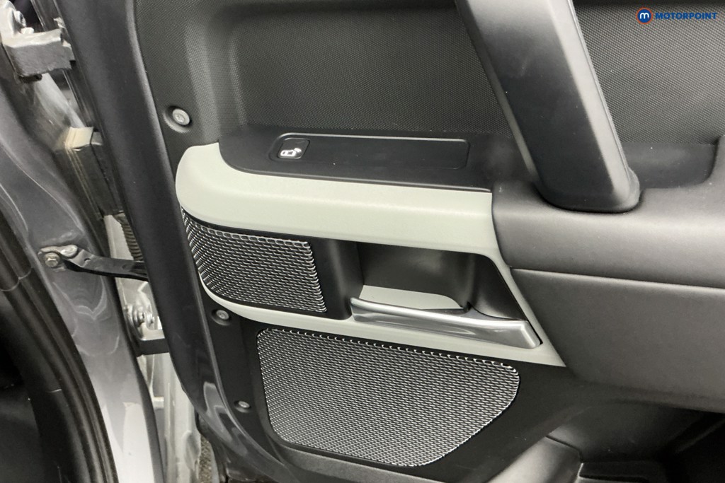 Land Rover Defender HSE Automatic Diesel SUV - Stock Number (1604864) - 31st supplementary image