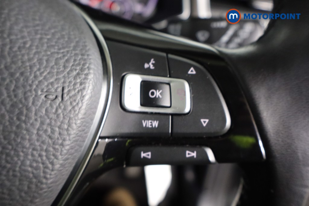 Volkswagen T-Roc Design Manual Petrol SUV - Stock Number (1604891) - 3rd supplementary image