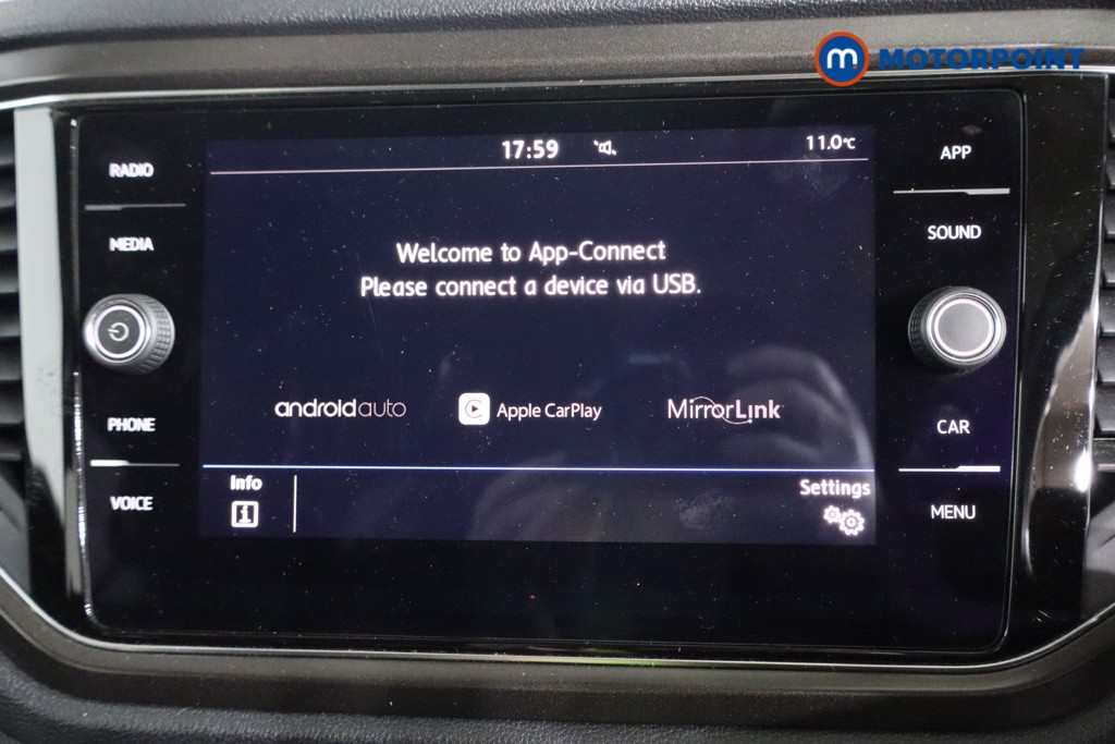 Volkswagen T-Roc Design Manual Petrol SUV - Stock Number (1604891) - 9th supplementary image