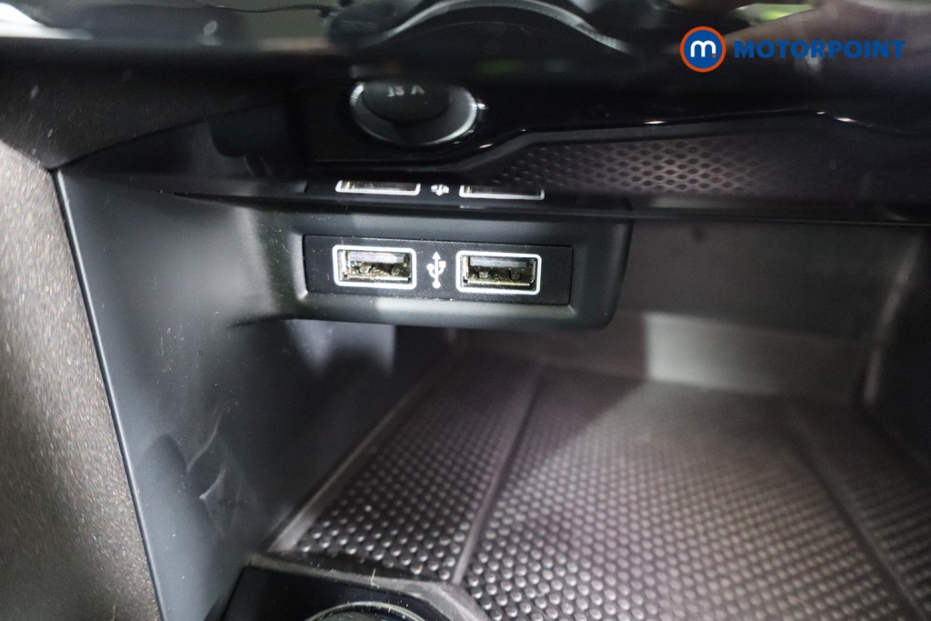 Volkswagen T-Roc Design Manual Petrol SUV - Stock Number (1604891) - 11th supplementary image