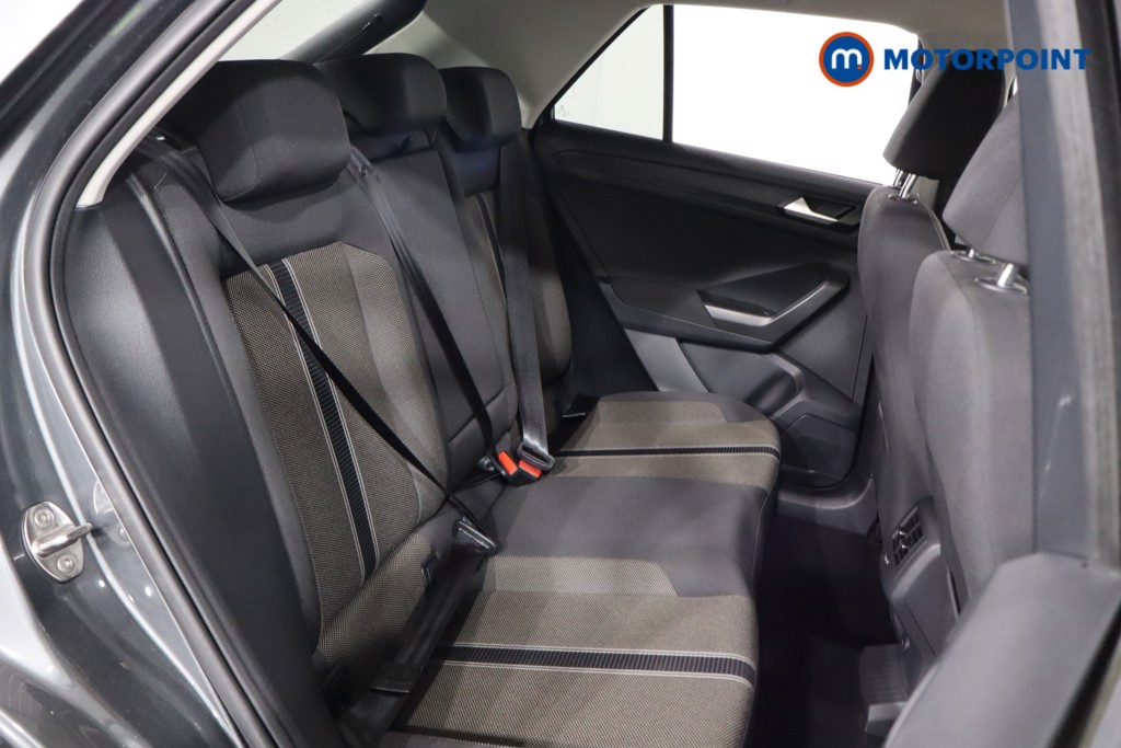 Volkswagen T-Roc Design Manual Petrol SUV - Stock Number (1604891) - 16th supplementary image