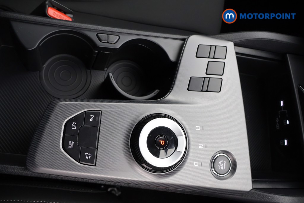 KIA Sportage Pure Automatic Petrol-Electric Hybrid SUV - Stock Number (1605010) - 9th supplementary image