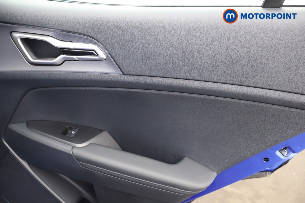 KIA Sportage Pure Automatic Petrol-Electric Hybrid SUV - Stock Number (1605010) - 17th supplementary image