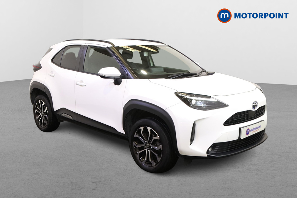 Toyota Yaris Cross Design Automatic Petrol-Electric Hybrid Estate - Stock Number (1571063) - Drivers side front corner