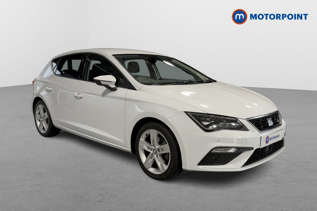 Seat Leon FR Manual Petrol Hatchback - Stock Number (1574060) - Drivers side front corner