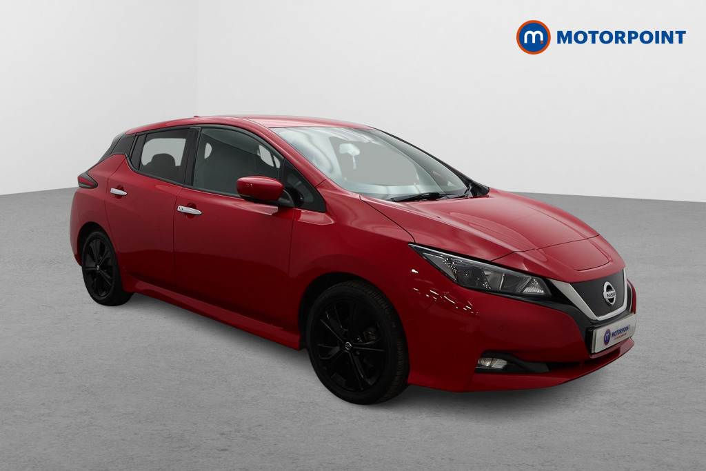 Nissan Leaf N-Connecta Automatic Electric Hatchback - Stock Number (1576576) - Drivers side front corner