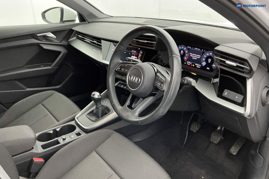 Audi A3 Technik Manual Petrol Hatchback - Stock Number (1581786) - 8th supplementary image