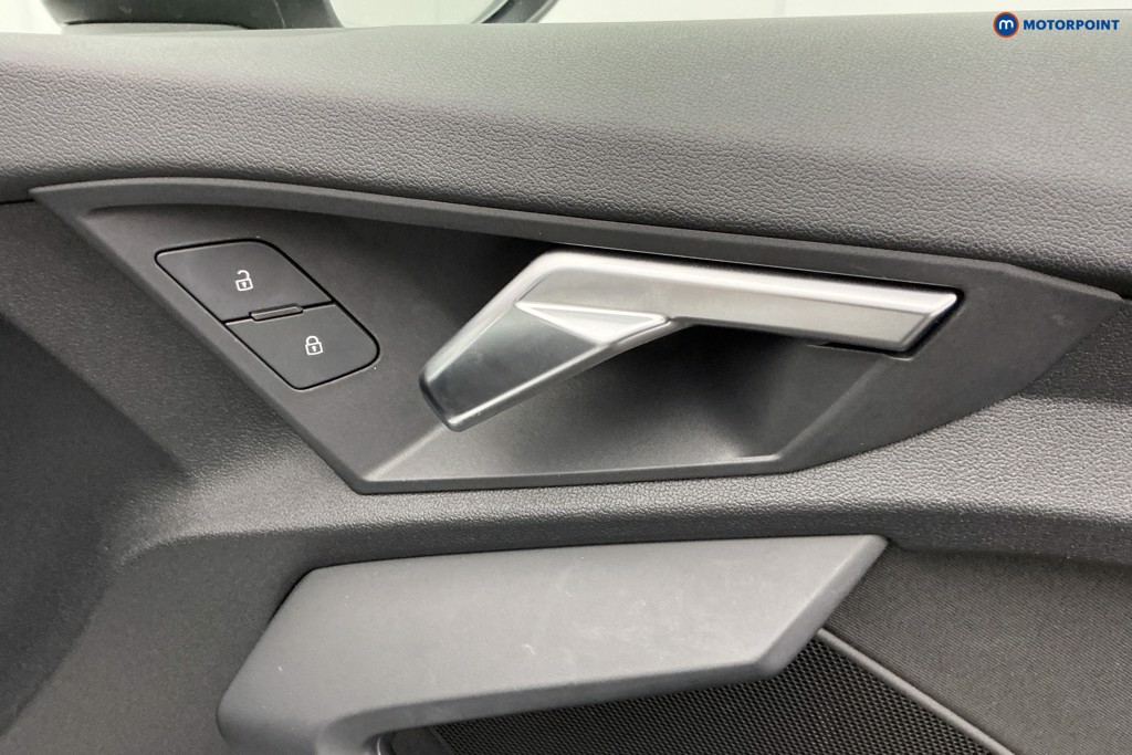 Audi A3 Technik Manual Petrol Hatchback - Stock Number (1581786) - 25th supplementary image