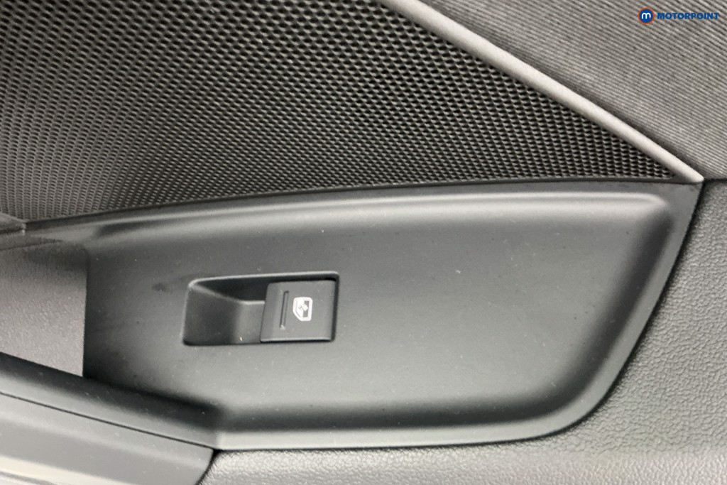 Audi A3 Technik Manual Petrol Hatchback - Stock Number (1581786) - 27th supplementary image