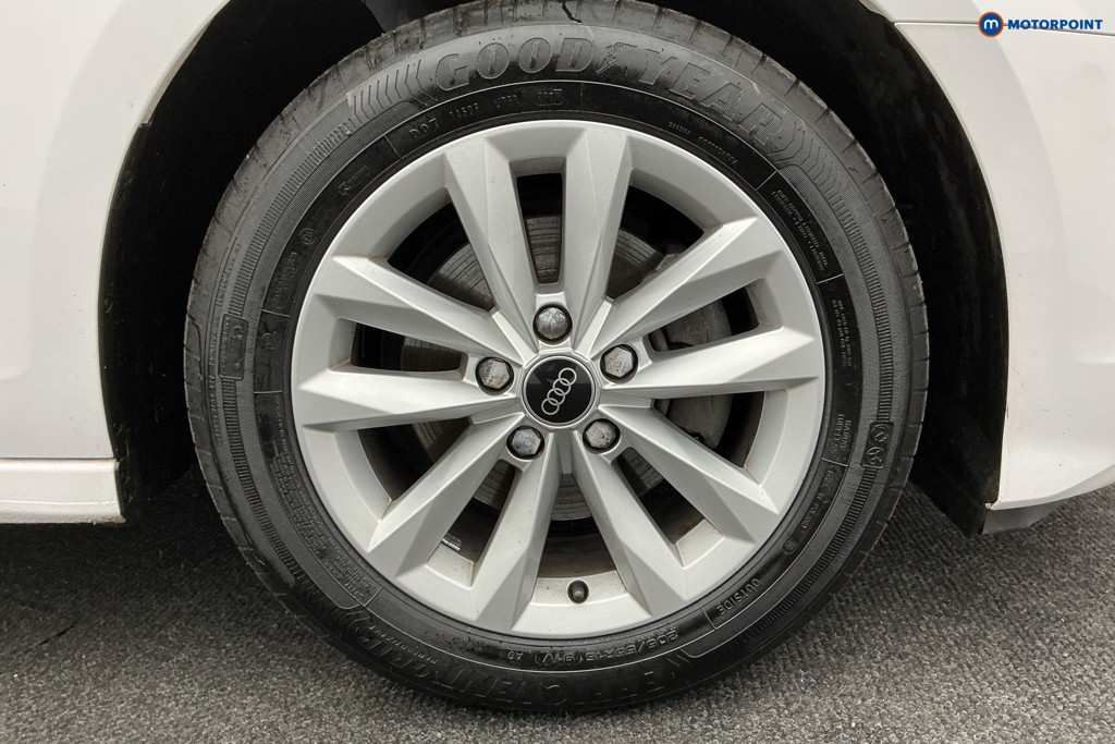 Audi A3 Technik Manual Petrol Hatchback - Stock Number (1581786) - 38th supplementary image