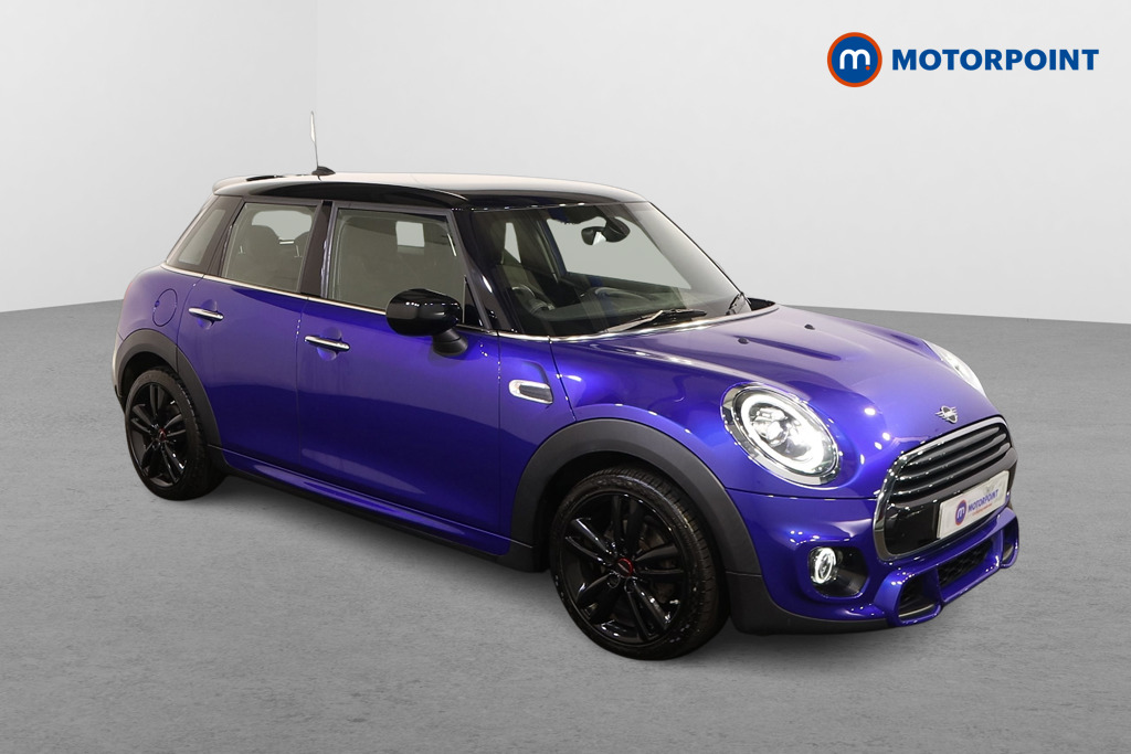 Mini Hatchback Cooper Sport Manual Petrol Hatchback - Stock Number (1585639) - Drivers side front corner