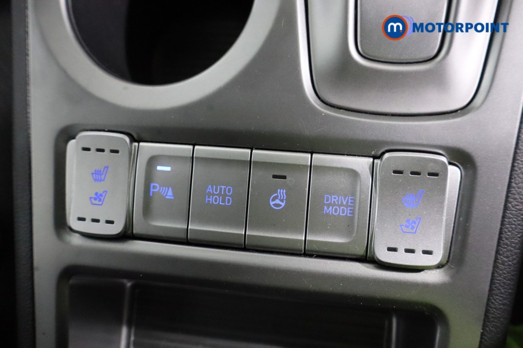 Hyundai Kona Premium Se Automatic Electric SUV - Stock Number (1587939) - 13th supplementary image