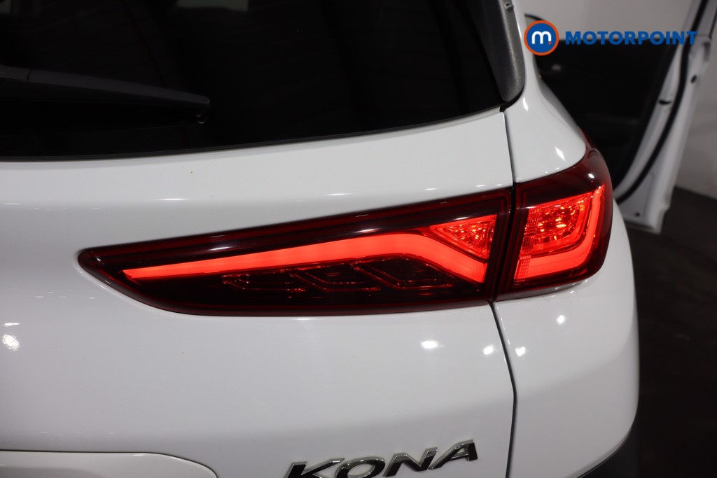 Hyundai Kona Premium Se Automatic Electric SUV - Stock Number (1587939) - 21st supplementary image