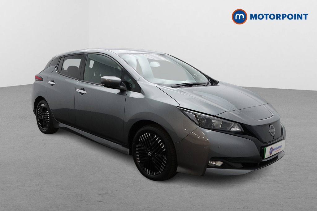 Nissan Leaf N-Connecta Automatic Electric Hatchback - Stock Number (1589537) - Drivers side front corner