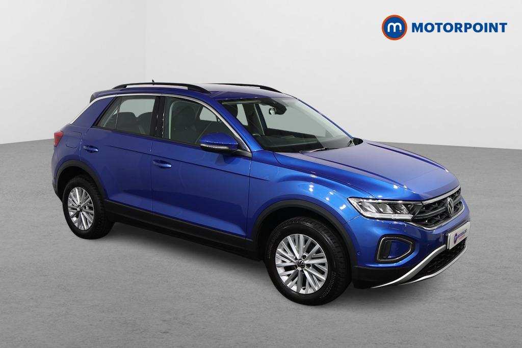 Volkswagen T-Roc Life Manual Petrol SUV - Stock Number (1590030) - Drivers side front corner