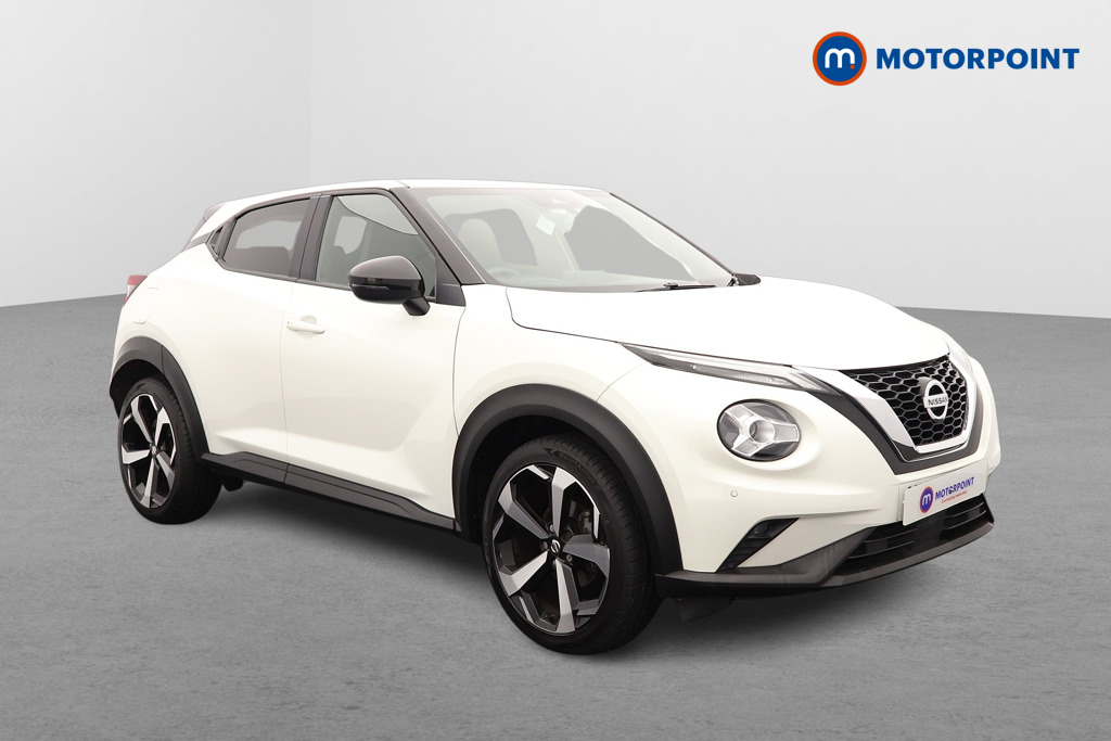 Nissan Juke N-Connecta Manual Petrol SUV - Stock Number (1592912) - Drivers side front corner