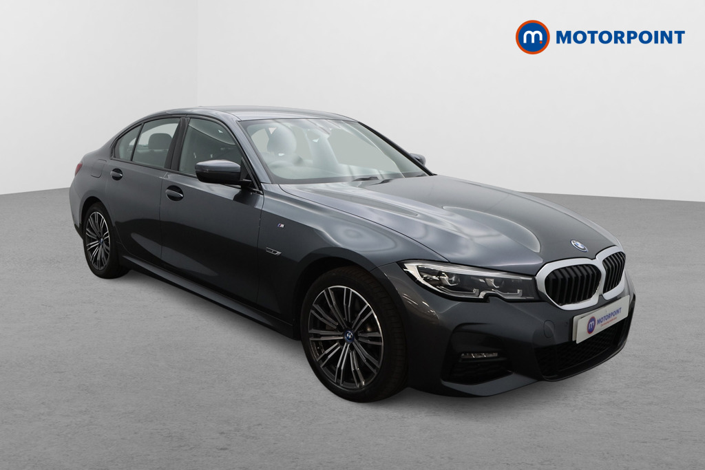 BMW 3 Series M Sport Automatic Petrol Plug-In Hybrid Saloon - Stock Number (1594070) - Drivers side front corner