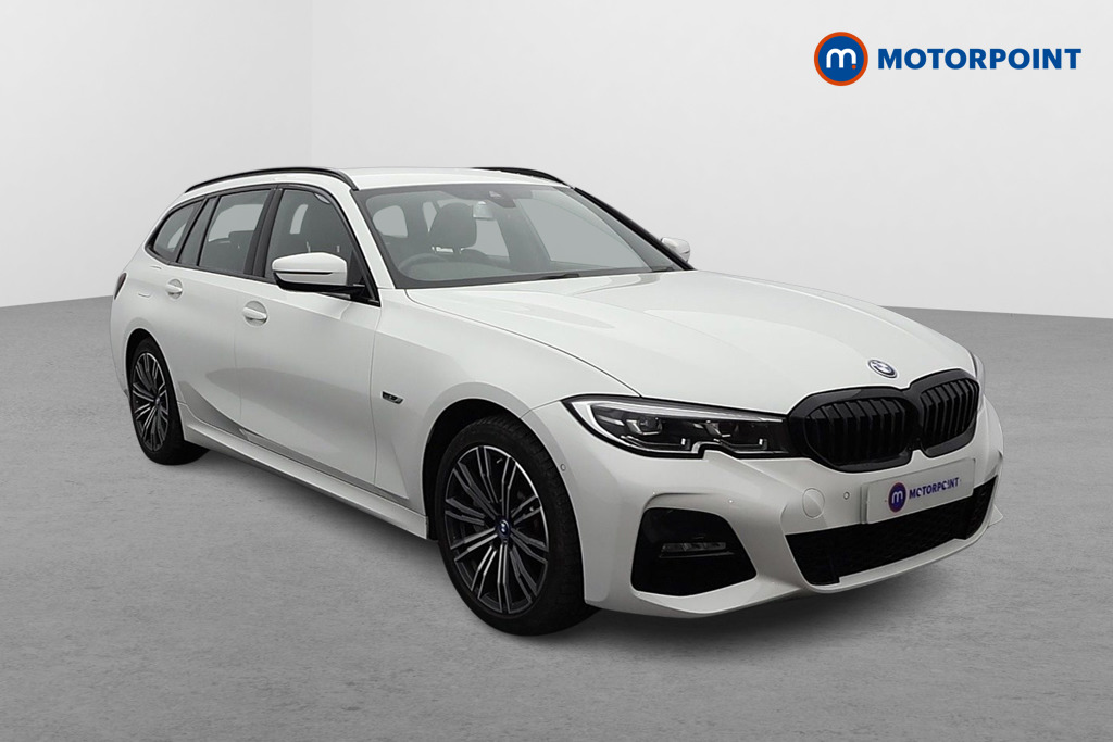 BMW 3 Series M Sport Automatic Petrol Plug-In Hybrid Estate - Stock Number (1595843) - Drivers side front corner