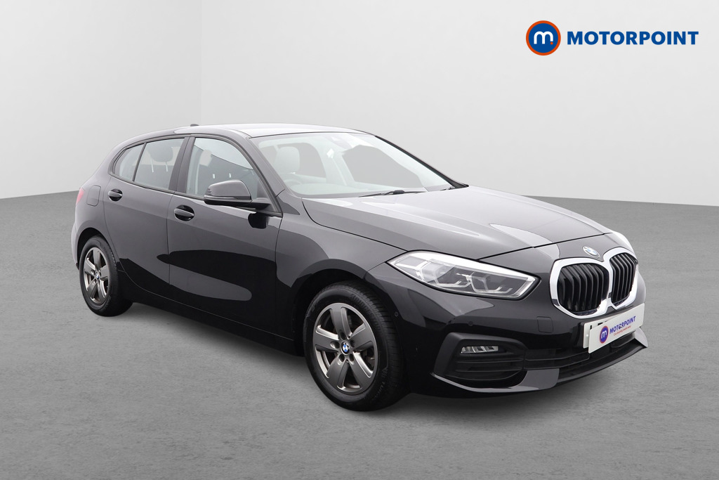 BMW 1 Series SE Automatic Petrol Hatchback - Stock Number (1596646) - Drivers side front corner