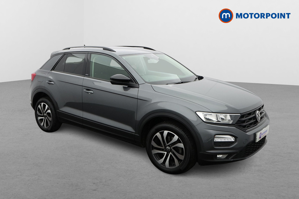 Volkswagen T-Roc Active Manual Petrol SUV - Stock Number (1596716) - Drivers side front corner