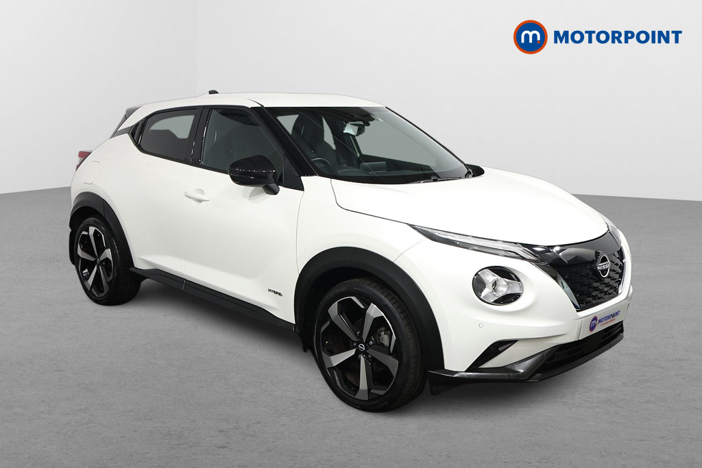 Nissan Juke Tekna Automatic Petrol-Electric Hybrid SUV - Stock Number (1597706) - Drivers side front corner