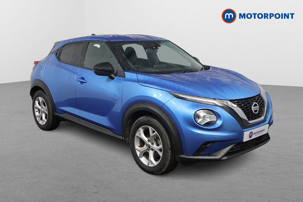 Nissan Juke N-Connecta Manual Petrol SUV - Stock Number (1598129) - Drivers side front corner