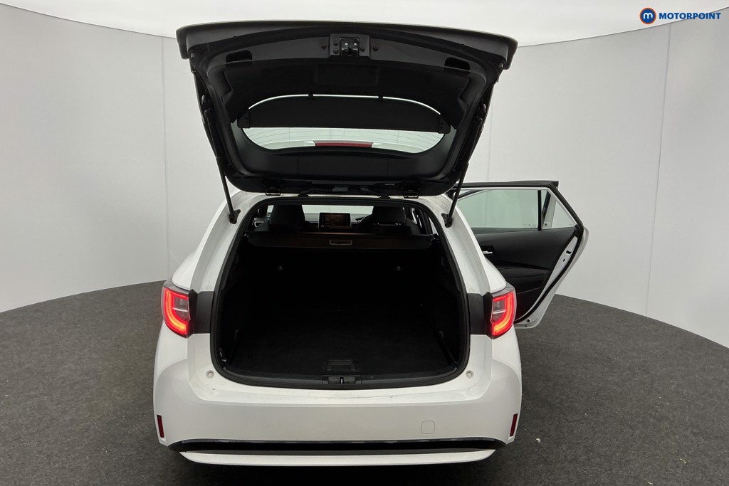 Toyota Corolla Icon Automatic Petrol-Electric Hybrid Estate - Stock Number (1598458) - 3rd supplementary image