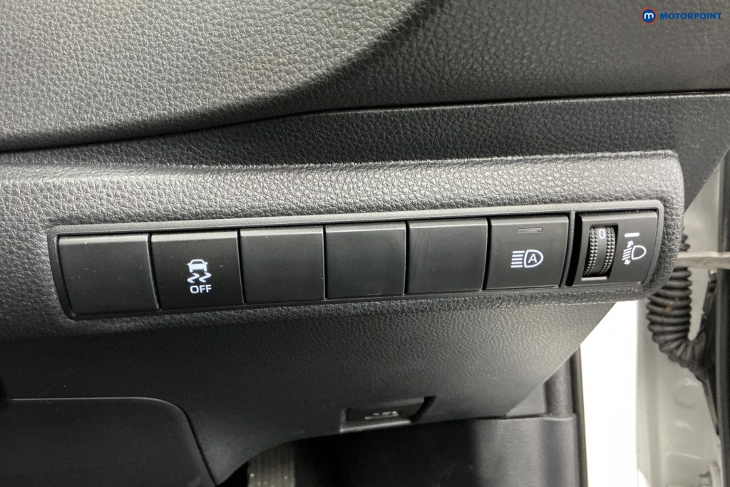 Toyota Corolla Icon Automatic Petrol-Electric Hybrid Estate - Stock Number (1598458) - 24th supplementary image