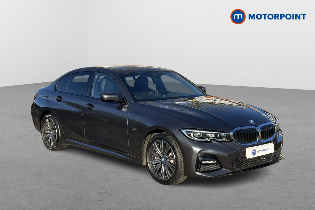 BMW 3 Series M Sport Automatic Petrol Plug-In Hybrid Saloon - Stock Number (1599704) - Drivers side front corner