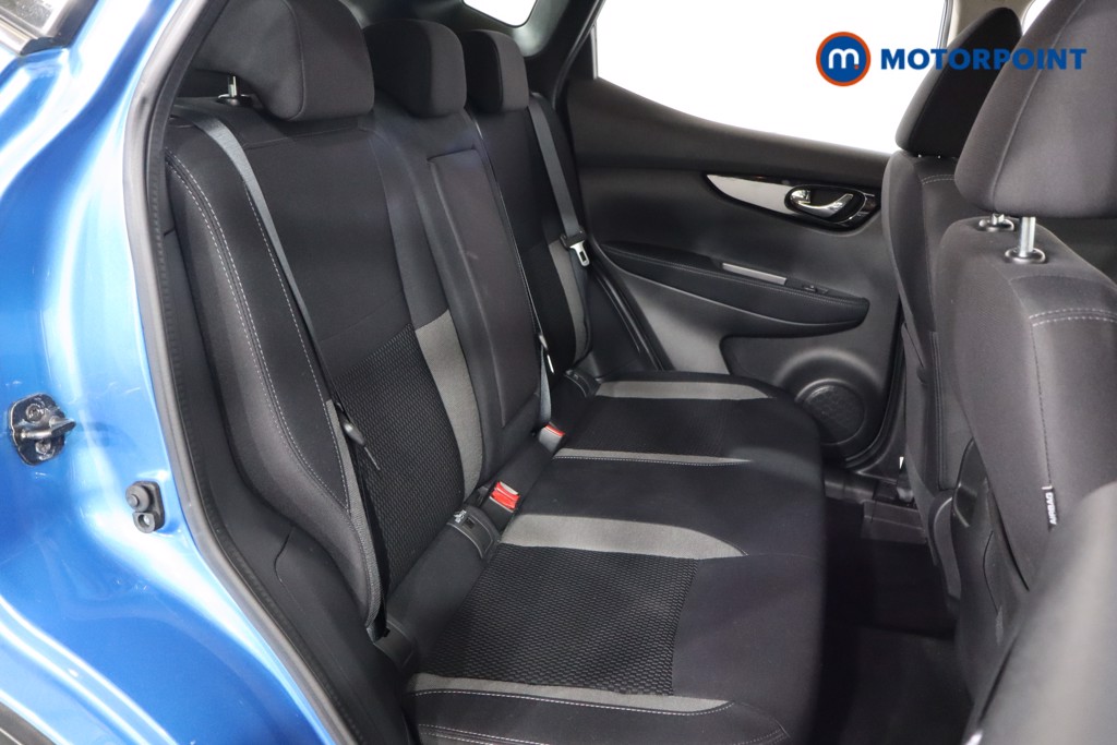 Nissan Qashqai Acenta Premium Automatic Petrol SUV - Stock Number (1600160) - 16th supplementary image