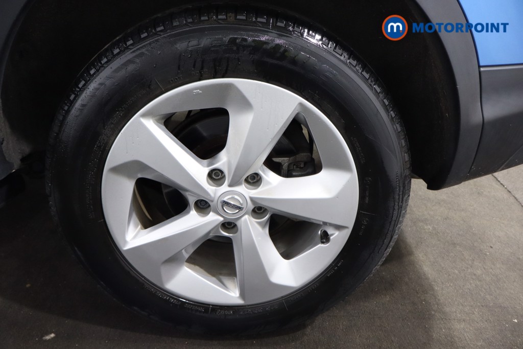 Nissan Qashqai Acenta Premium Automatic Petrol SUV - Stock Number (1600160) - 22nd supplementary image