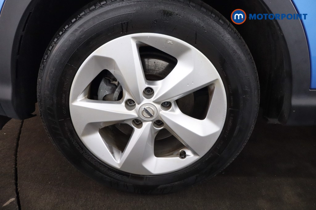 Nissan Qashqai Acenta Premium Automatic Petrol SUV - Stock Number (1600160) - 23rd supplementary image