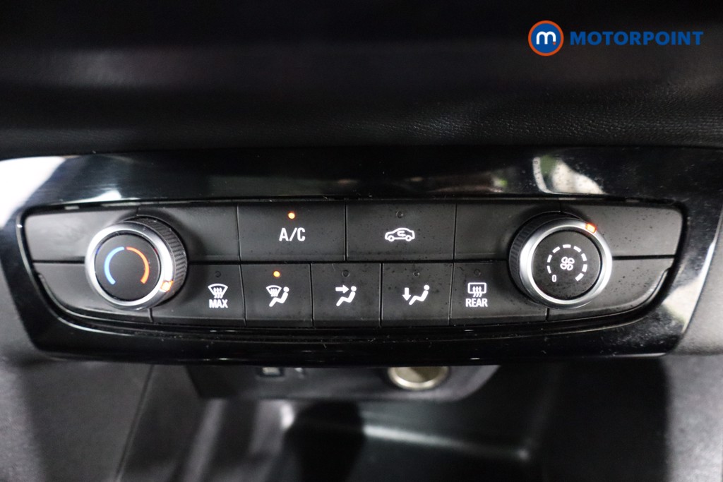 Vauxhall Corsa SE Manual Petrol Hatchback - Stock Number (1601469) - 8th supplementary image