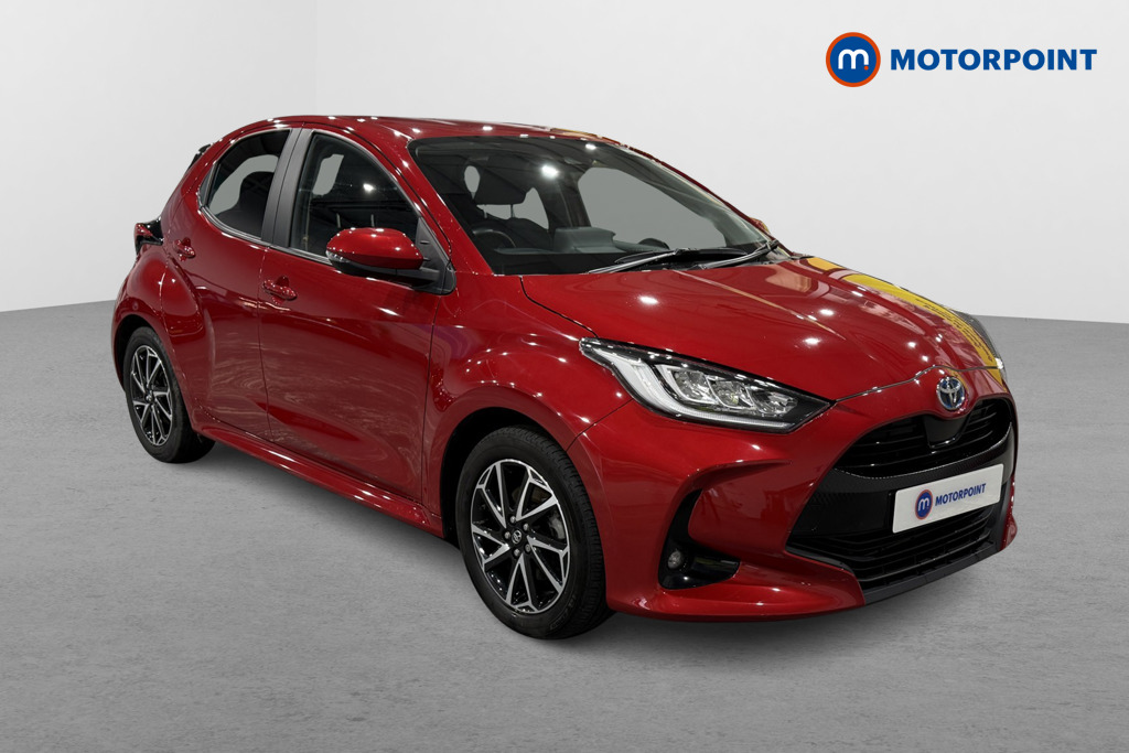 Toyota Yaris Design Automatic Petrol-Electric Hybrid Hatchback - Stock Number (1601512) - Drivers side front corner