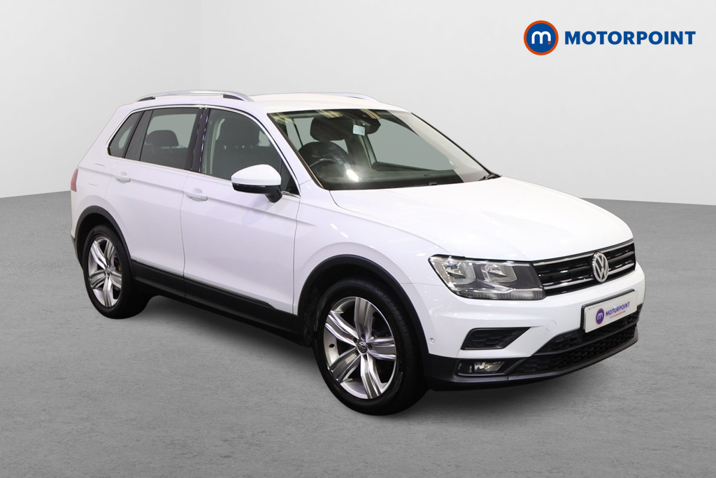 Volkswagen Tiguan Match Automatic Petrol SUV - Stock Number (1602193) - Drivers side front corner