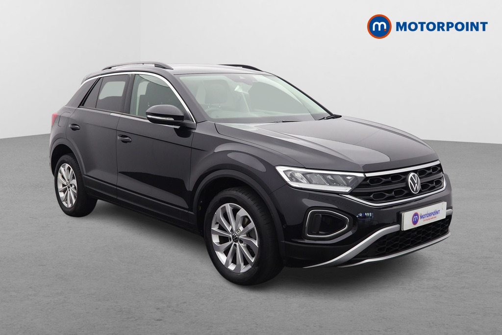 Volkswagen T-Roc Match Manual Petrol SUV - Stock Number (1602272) - Drivers side front corner
