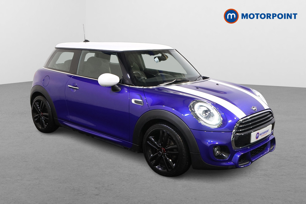 Mini Hatchback Cooper Sport Automatic Petrol Hatchback - Stock Number (1602324) - Drivers side front corner