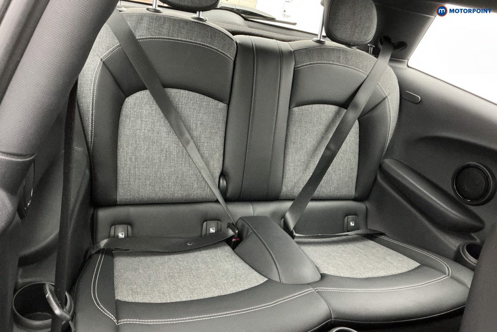 Mini Hatchback Cooper S Level 2 Automatic Electric Hatchback - Stock Number (1603083) - 5th supplementary image