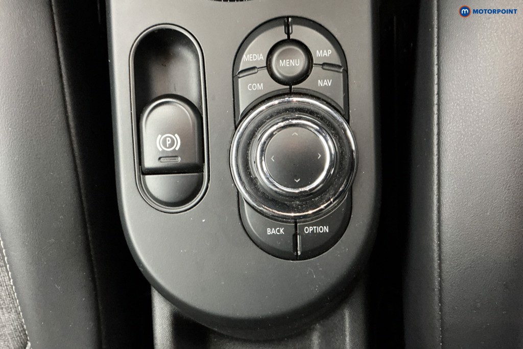 Mini Hatchback Cooper S Level 2 Automatic Electric Hatchback - Stock Number (1603083) - 13th supplementary image