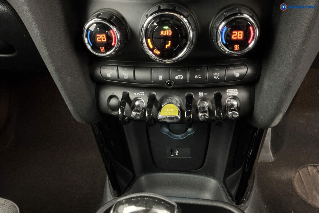 Mini Hatchback Cooper S Level 2 Automatic Electric Hatchback - Stock Number (1603083) - 17th supplementary image