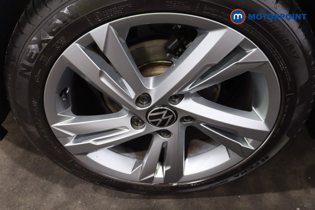 Volkswagen Golf R-Line Manual Petrol Hatchback - Stock Number (1604703) - 9th supplementary image