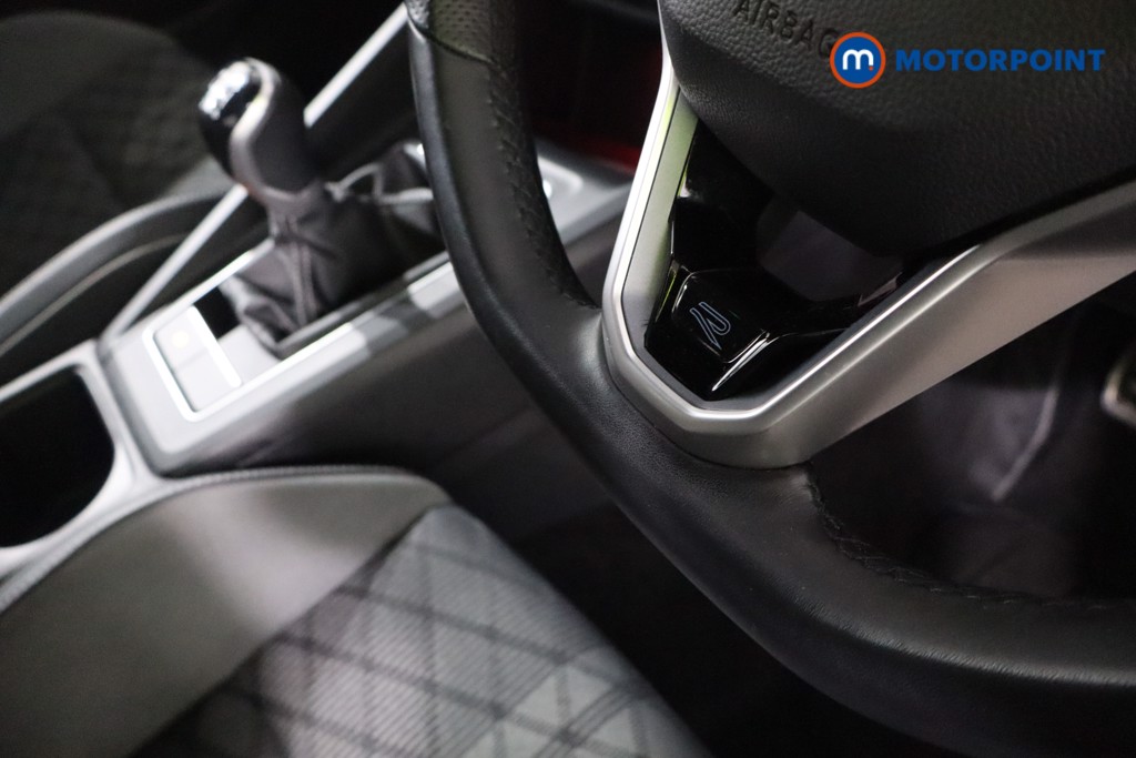 Volkswagen Golf R-Line Manual Petrol Hatchback - Stock Number (1604703) - 26th supplementary image