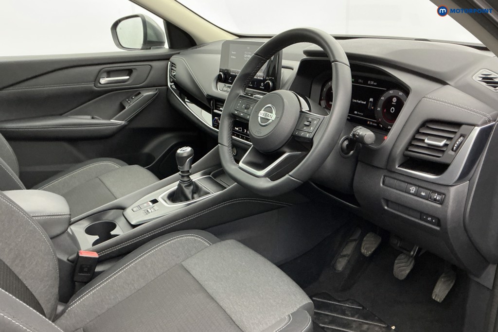 Nissan Qashqai N-Connecta Manual Petrol SUV - Stock Number (1604861) - 8th supplementary image
