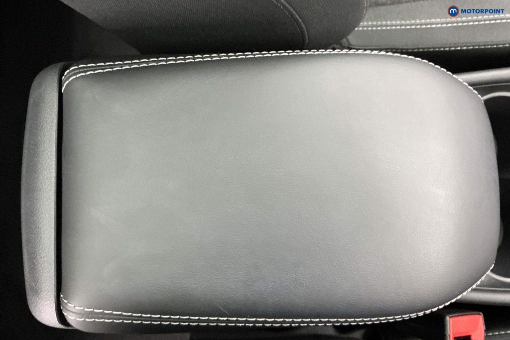 Nissan Qashqai N-Connecta Manual Petrol SUV - Stock Number (1604861) - 16th supplementary image